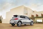 Toyota Auris 2010 года